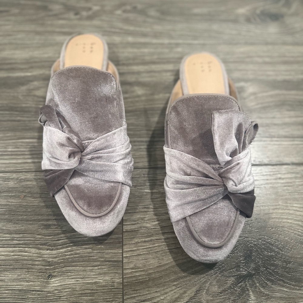 Suede fashion mules